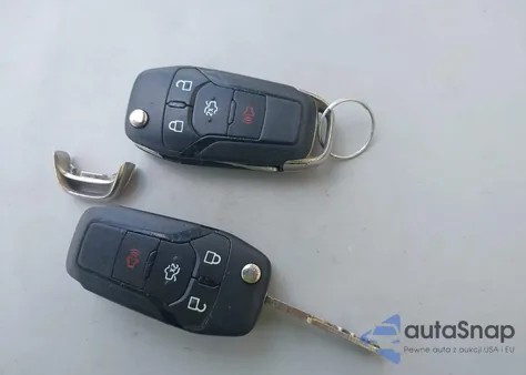 2013 Ford Fusion Se z USA, uszkodzony, nr VIN 3FA6P0HR2DR118085